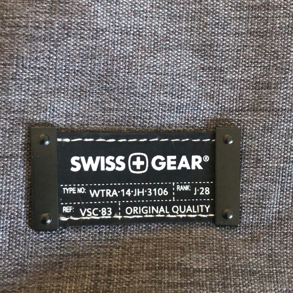 Swiss Gear Crossbody Messenger Bag for laptop/books - Heather grey & black - Picture 7 of 16